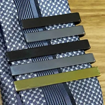 Pince à cravate en métal pour homme – image 3